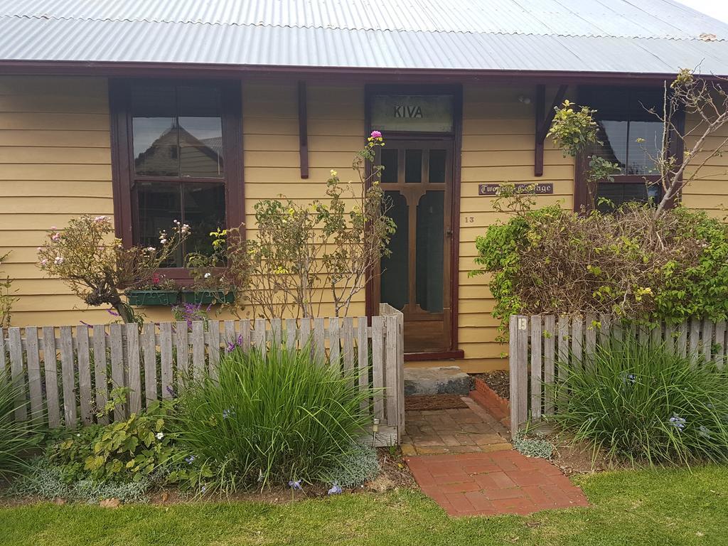 Twomey'S Cottage クイーンズクリフ エクステリア 写真